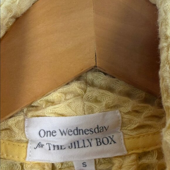One Wednesday X Jilly Box Yellow Waffle Knit Robe Size Small - Picture 3 of 8